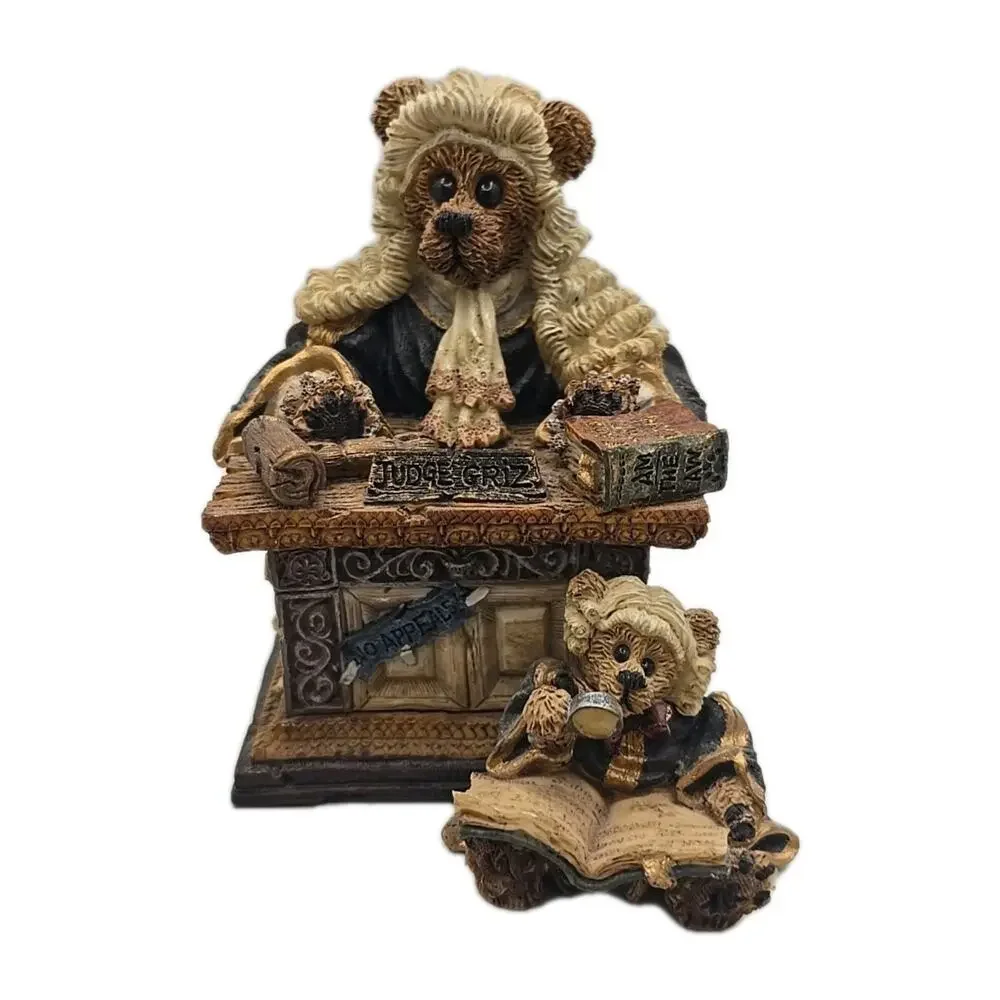1997 Boyds Bears &‎ Friends The Folkstone Judge Griz Hissonah Figurine U311